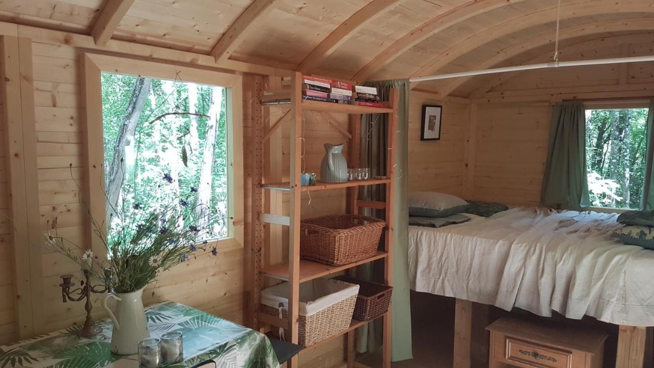 Charming Cottage In Chauminet Sougeres-en-Puisaye المظهر الخارجي الصورة