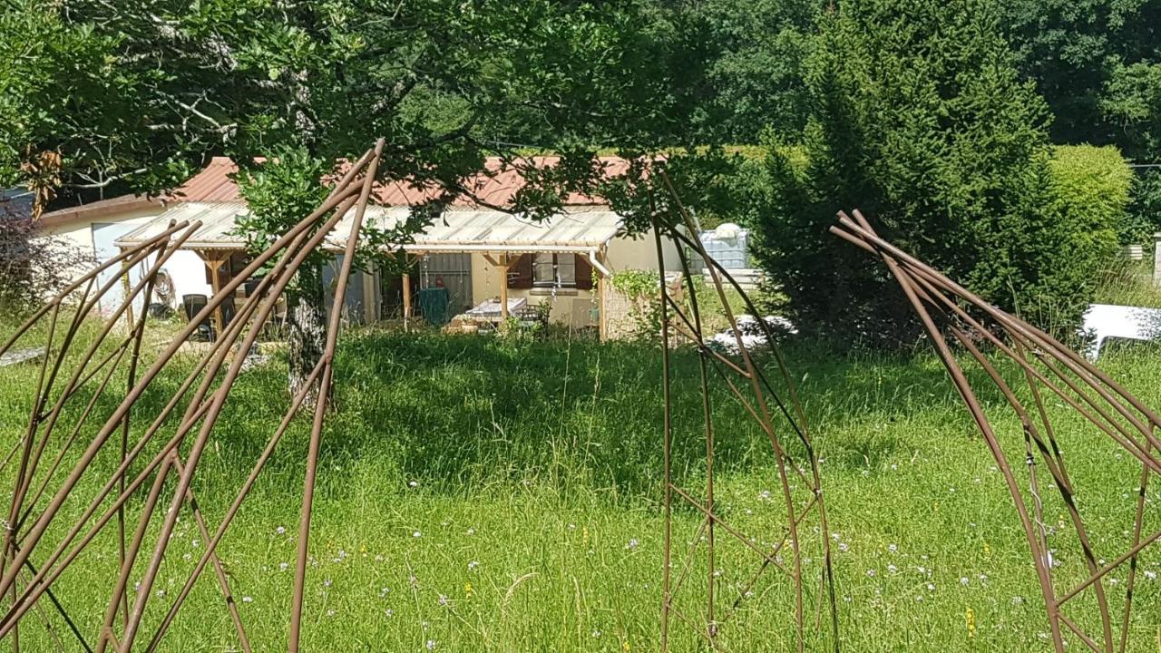 Charming Cottage In Chauminet Sougeres-en-Puisaye المظهر الخارجي الصورة