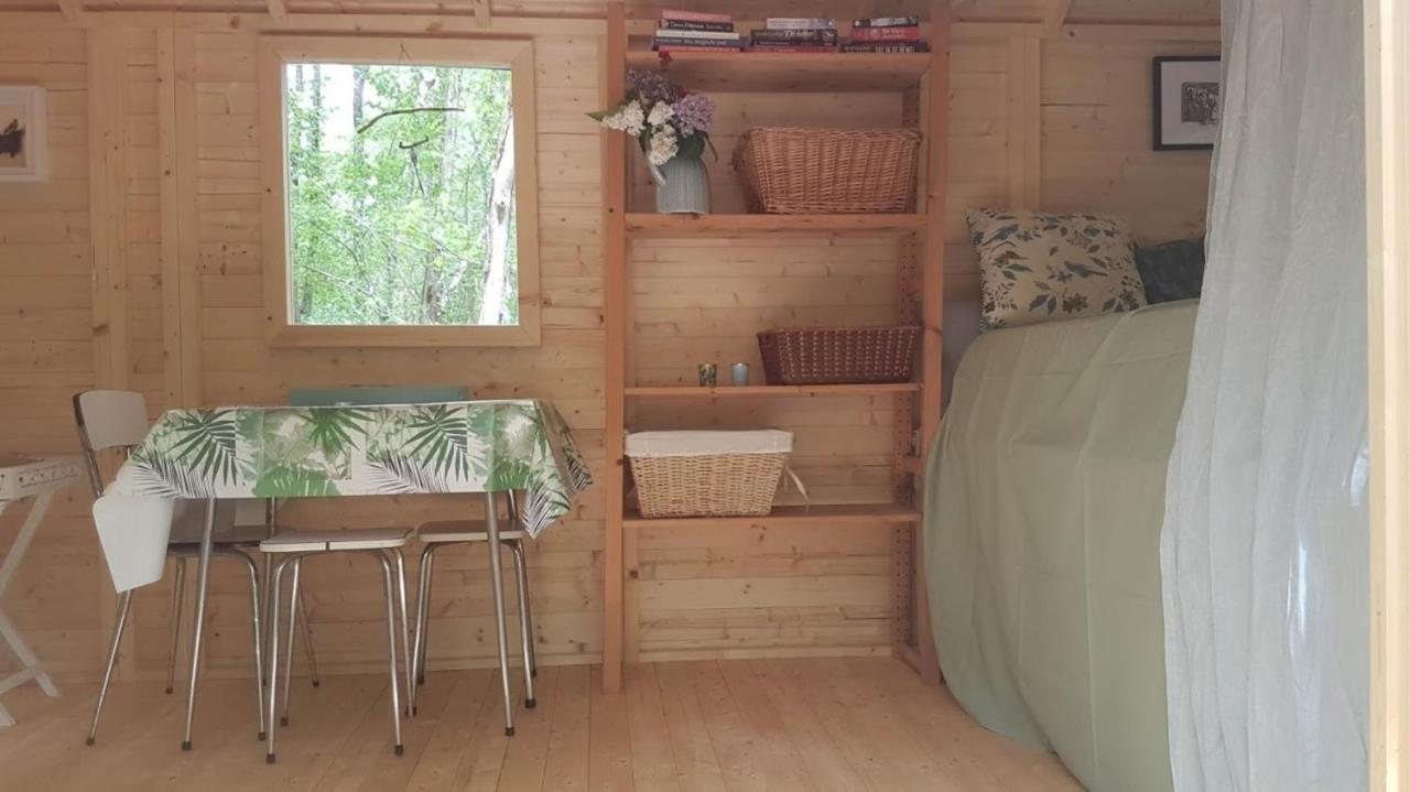 Charming Cottage In Chauminet Sougeres-en-Puisaye المظهر الخارجي الصورة